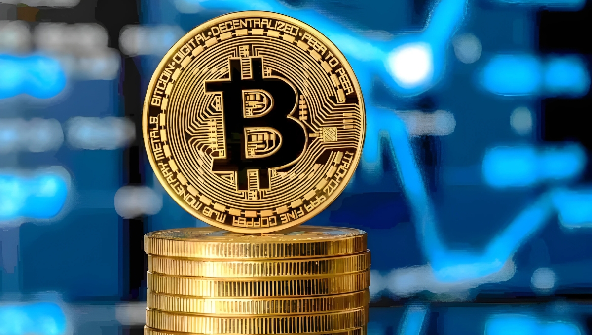Bitcoin to $256K Analyst Predicts Explosive Rally by December 2025