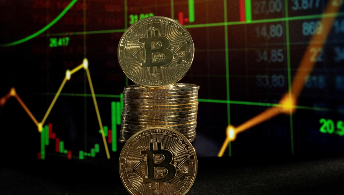 Bitcoin Price Watch: Will $113K Hold Strong or Break Under Pressure