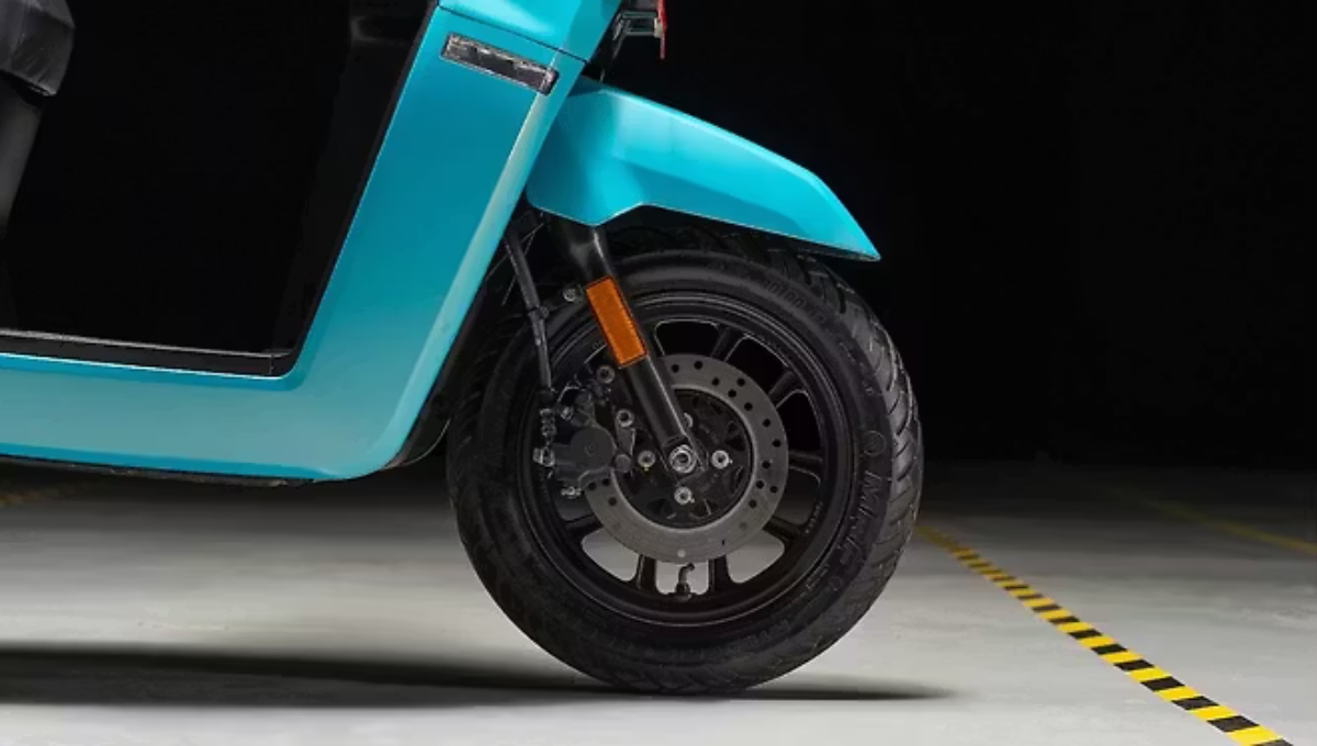 Ampere Nexus Review100 km Range, 3 kWh Battery, 7-Inch Display Full Specs and Price in India