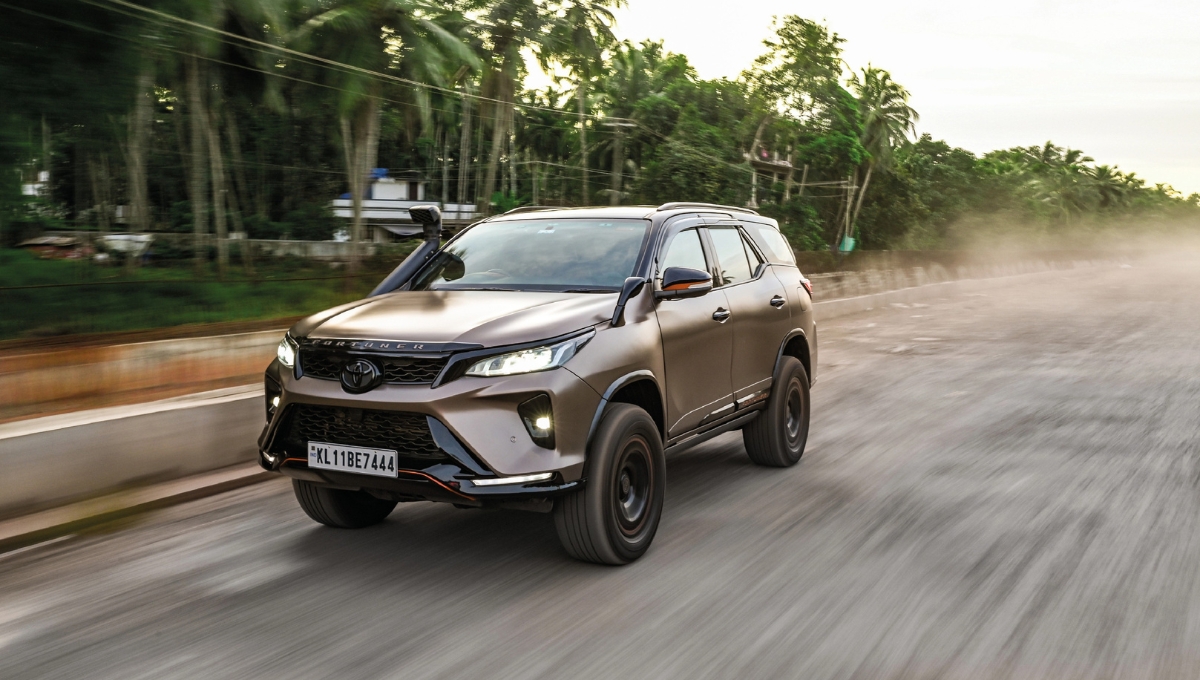 Toyota Fortuner 2025: Powerful 7-Seater SUV With 2.8L Diesel Engine, Price Starts at Rs33 Lakh