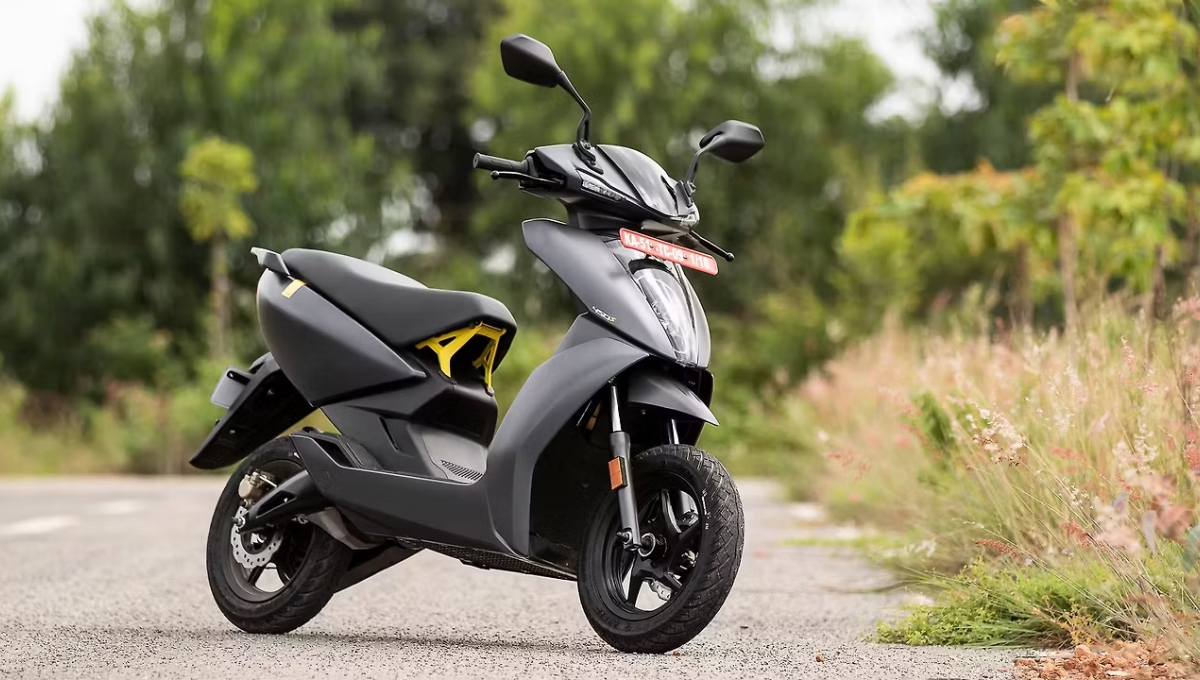 Ather 450S 2025: Sleek Electric Scooter with 90 kmph Top Speed & 2.9 kWh Battery at Rs1.64 Lakh