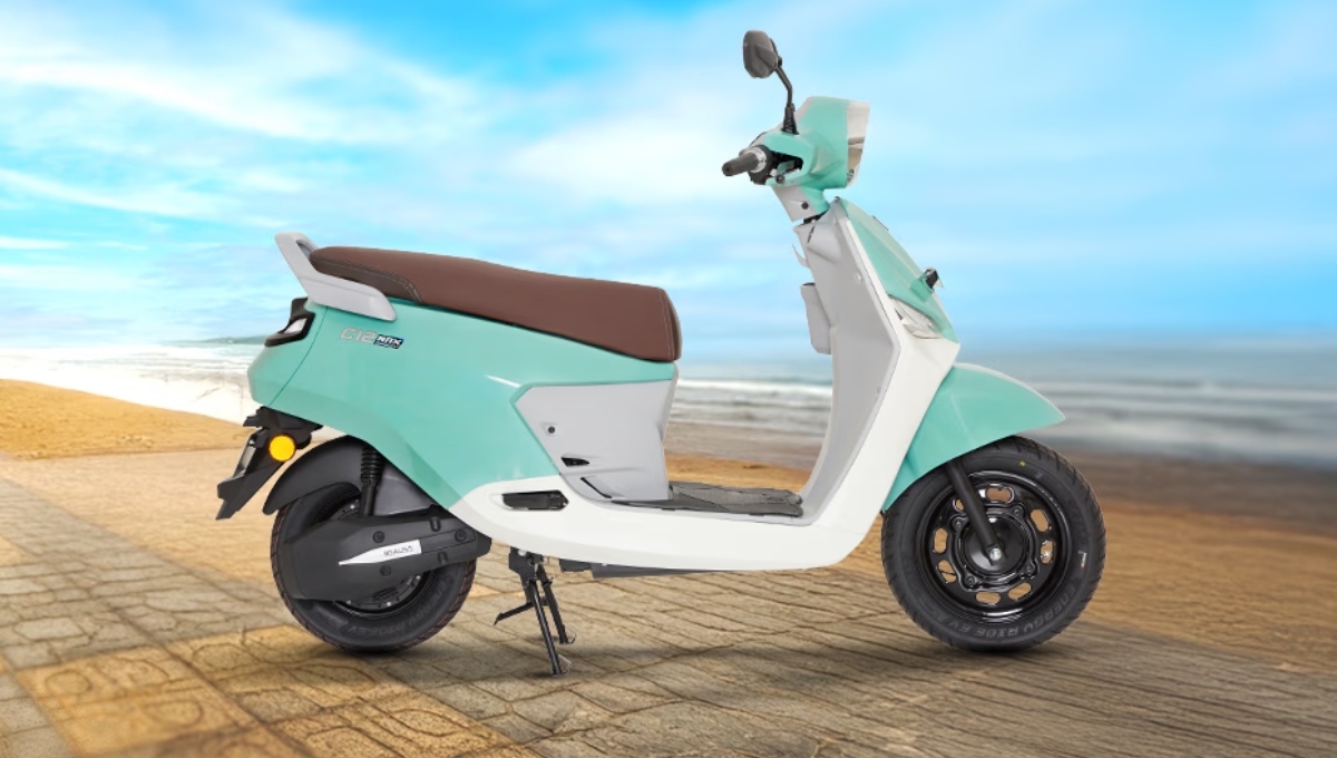 BGauss C12 Electric Scooter: Smart Features, 60 kmph Speed and Affordable Price Starting at Rs1.25 Lakh