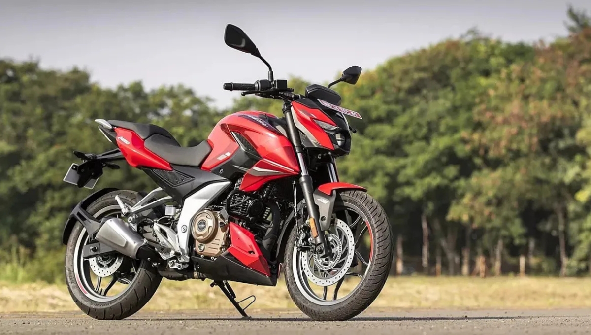 Discover the Thrill of the Bajaj Pulsar N160 Power, Style, and Reliability Combinedb