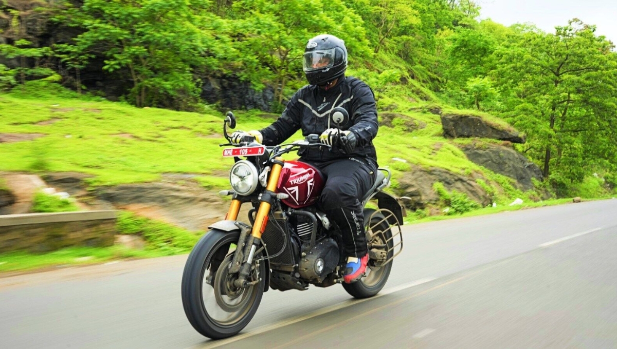New Triumph Speed 400 Review: Ride-by-Wire Power, LED Lights and Premium Features Under Rs2.5 Lakh