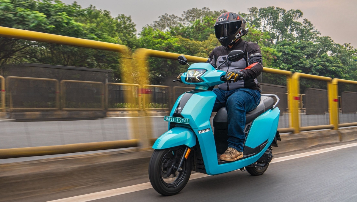 Ampere Nexus Review100 km Range, 3 kWh Battery, 7-Inch Display Full Specs and Price in India