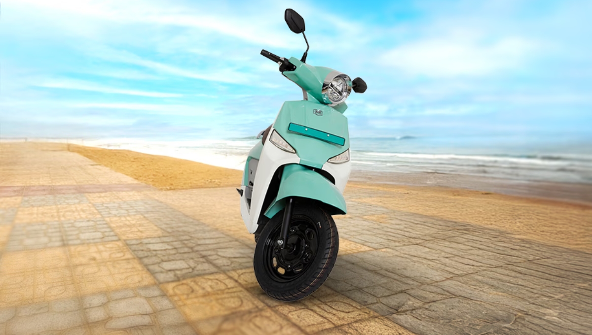 BGauss C12 Electric Scooter: Smart Features, 60 kmph Speed and Affordable Price Starting at Rs1.25 Lakh