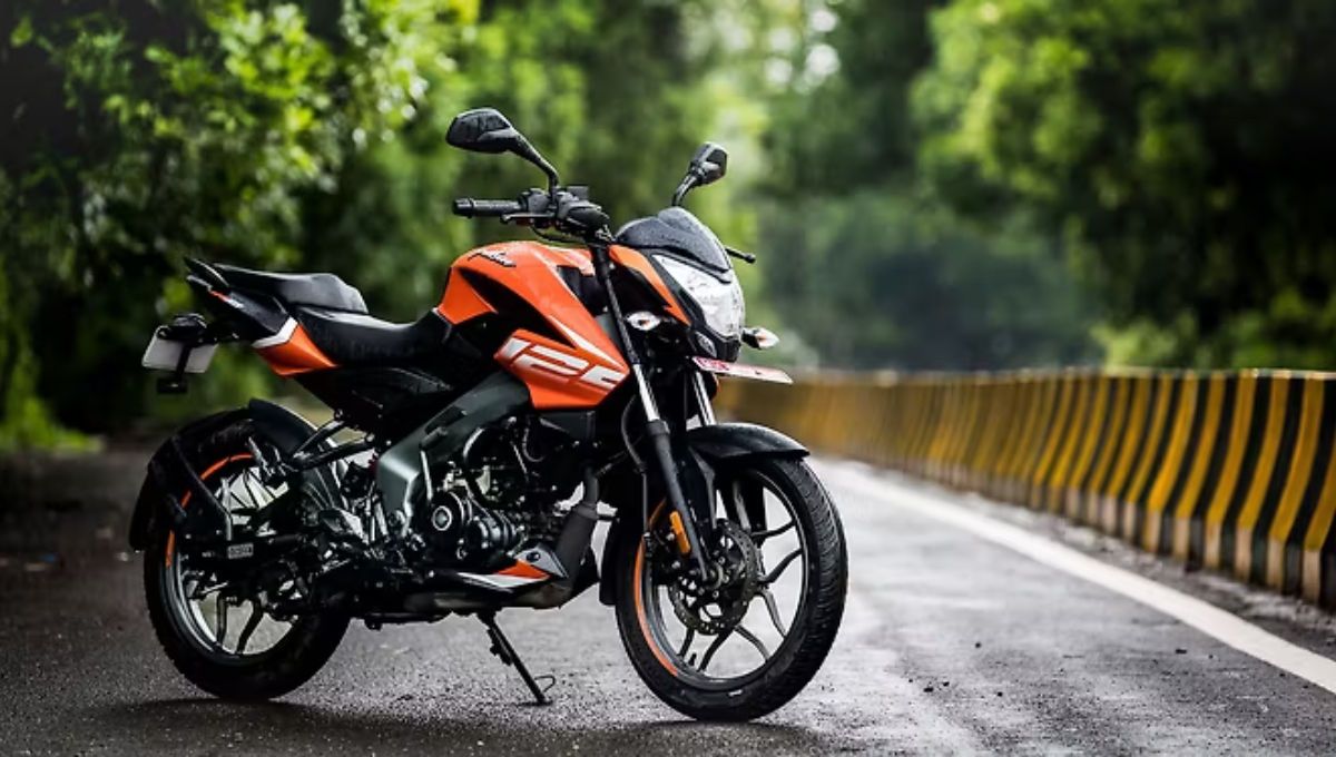 Bajaj Pulsar NS125: The Perfect Blend of Style, Power, and Everyday Comfort