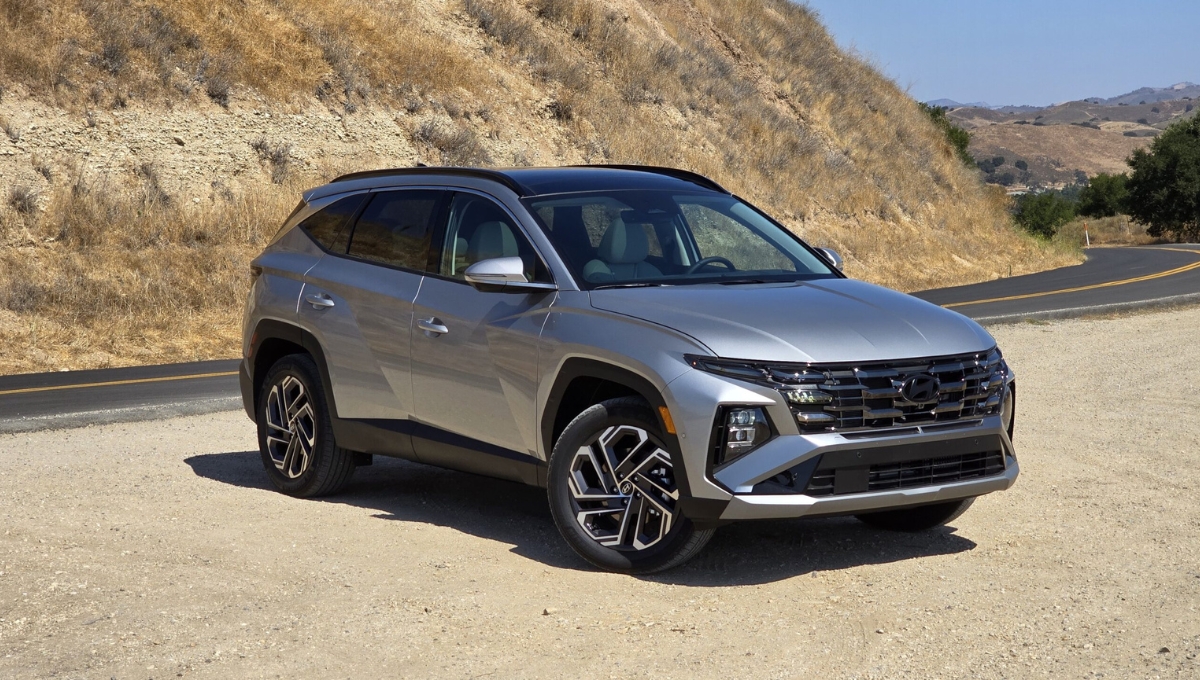 Hyundai Tucson Hybrid 2025 Stylish Design, Powerful Performance and Great Mileage