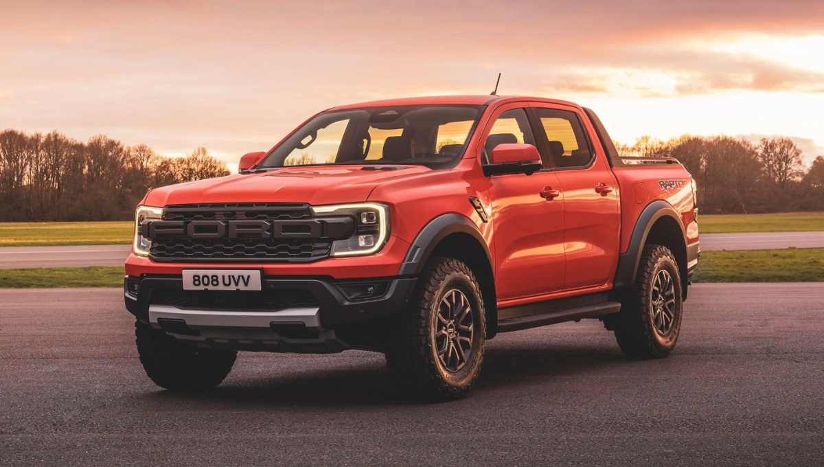 Ford Ranger Raptor 2025: 405hp power, off-road mastery, and a price starting at $57,965