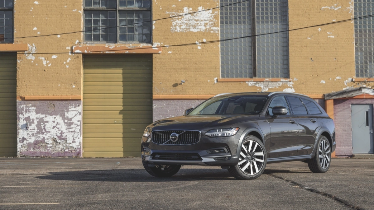 Volvo V90 Cross Country
