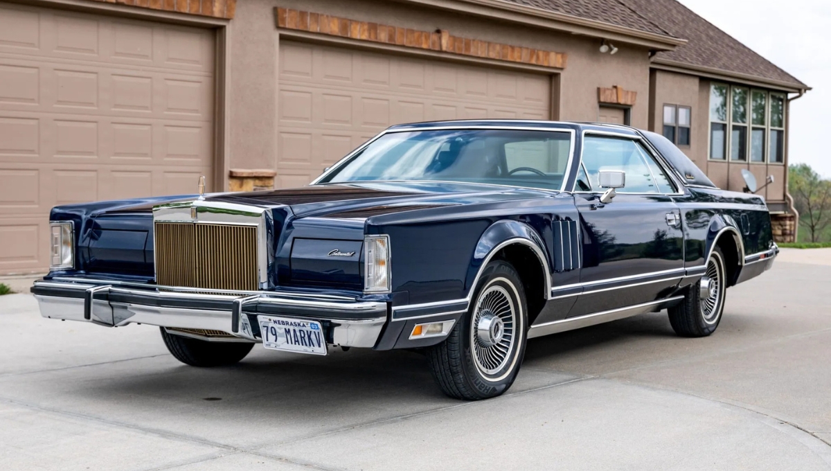 1979 Lincoln Mark V Collector Series: A royal, ground-level experience of the times