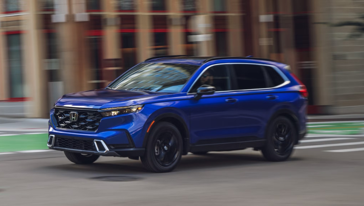 2025 Honda CR-V Review: Best Compact SUV with Comfort, Value and Smooth Driving Experience