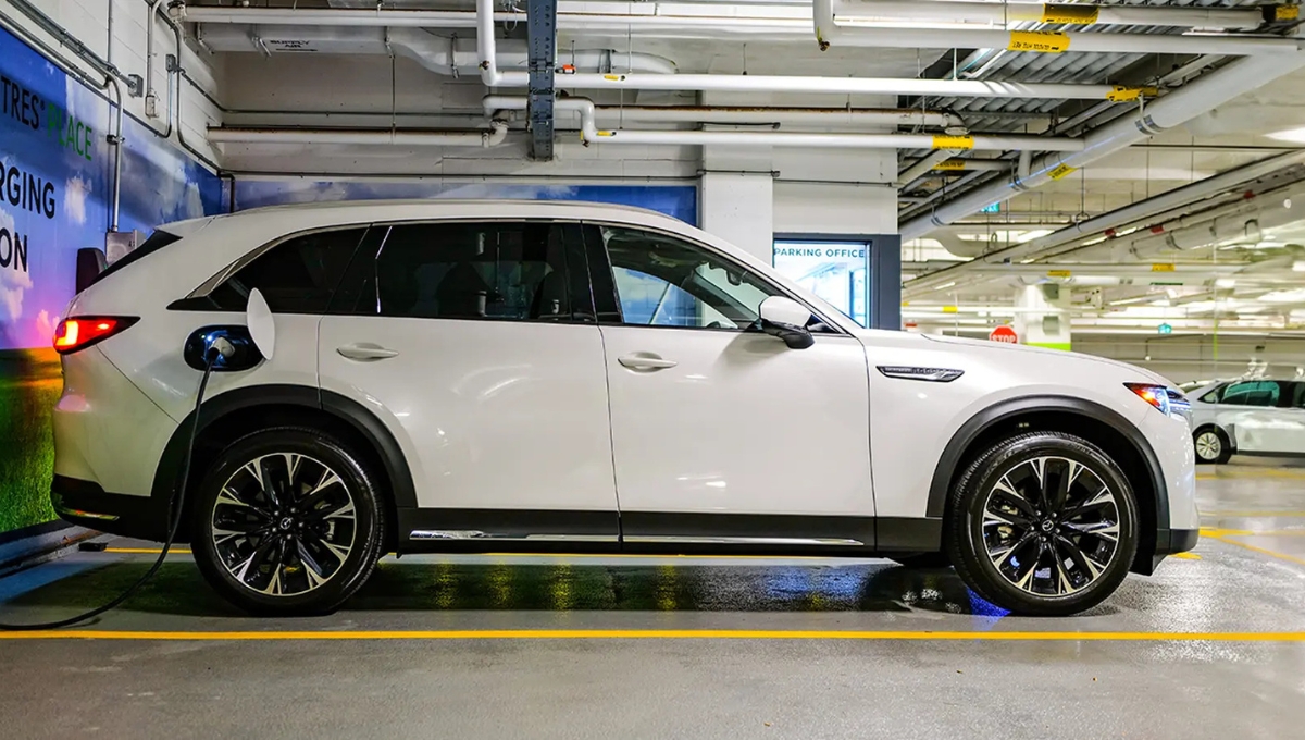 Mazda CX-90 Hybrid 2025: Stunning Design, 323 HP Power and 26-Mile EV Range Price, Features and Performance