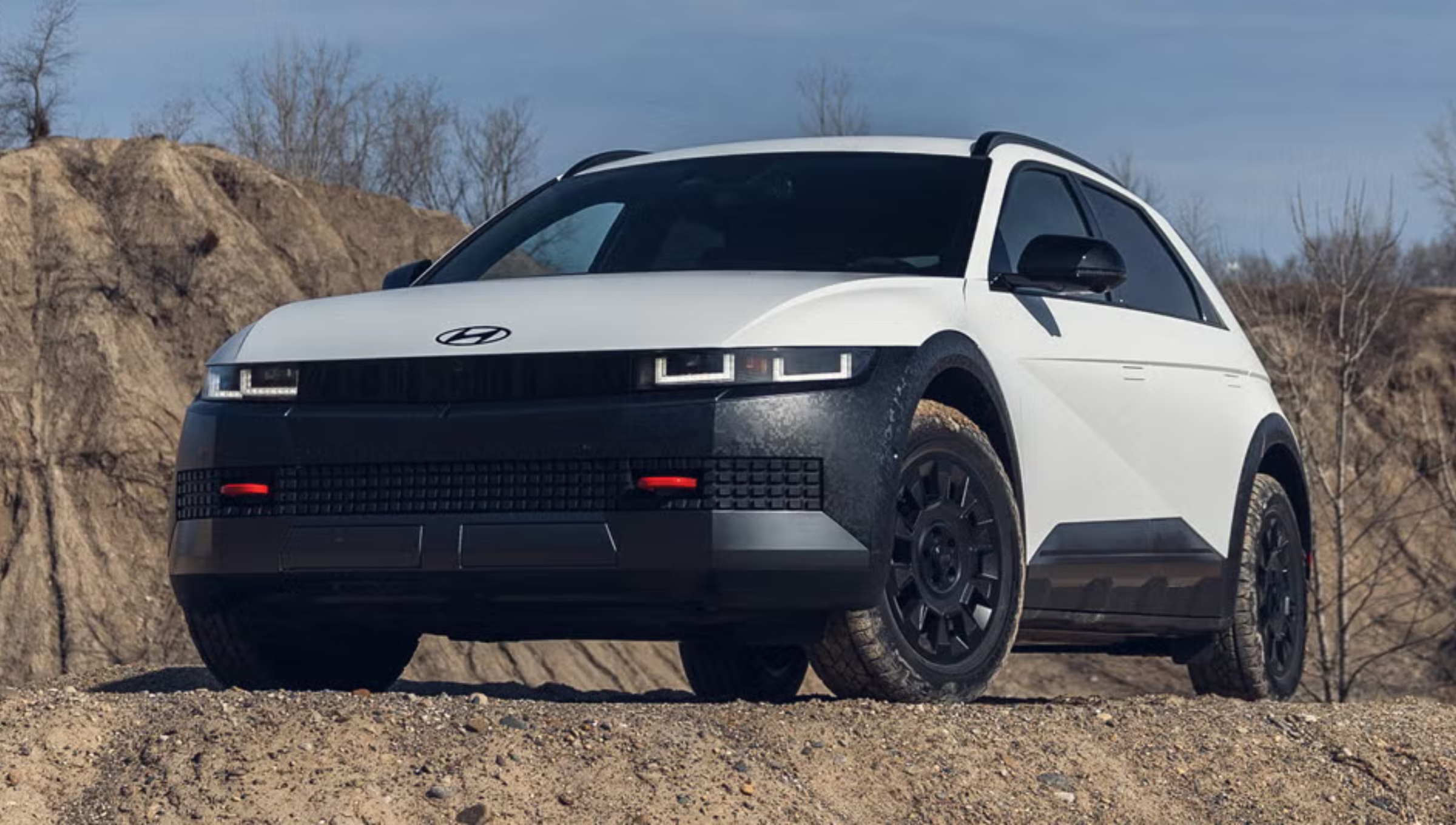 Hyundai Ioniq 5 2025: Futuristic Design, Powerful EV Performance and Ultra-Fast Charging