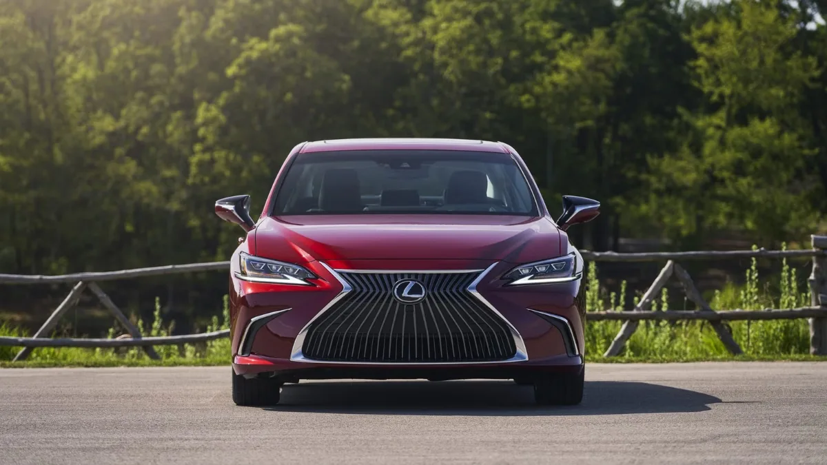 Lexus ES